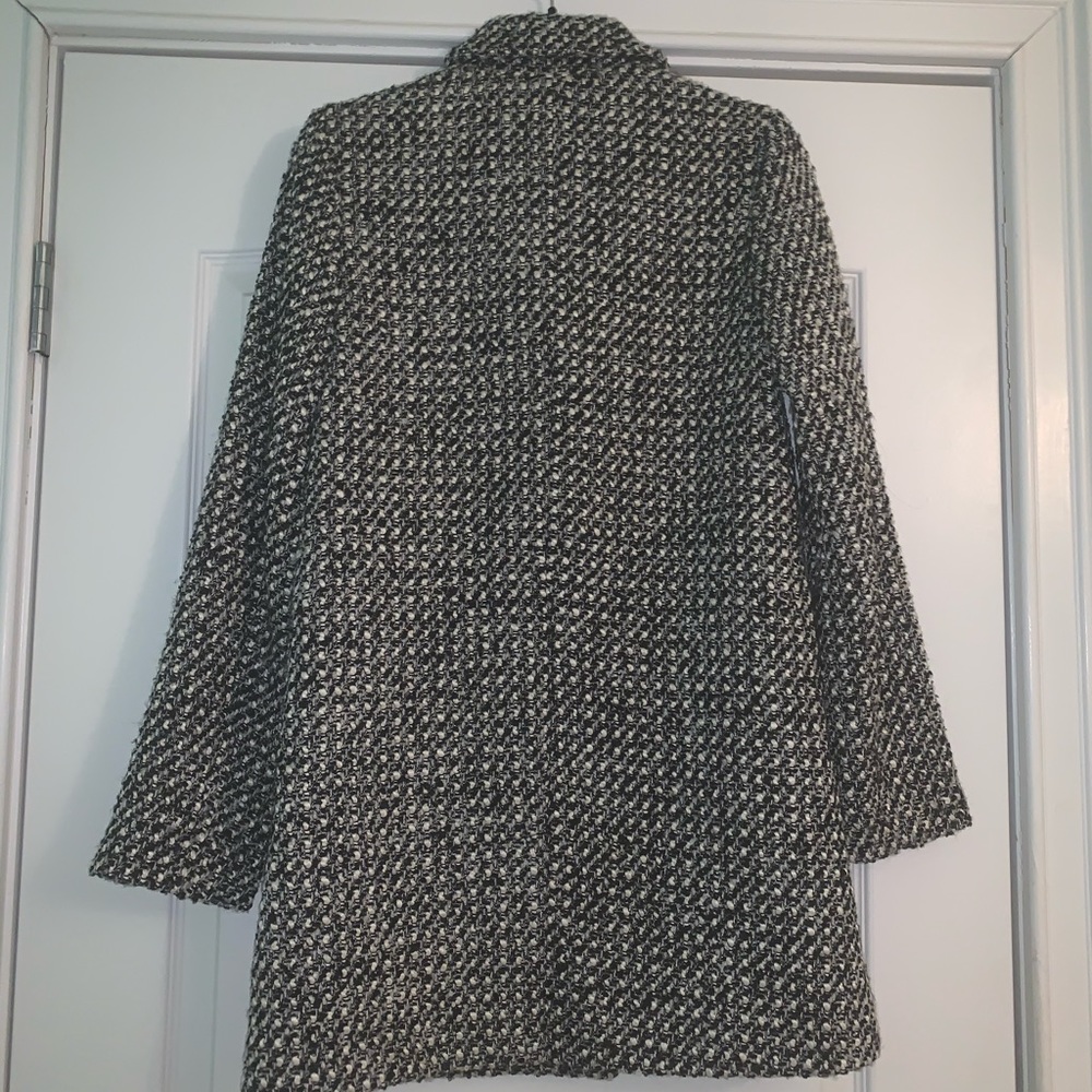 Forever 21 Tweed Style Coat. Size small - Picture 5 of 5